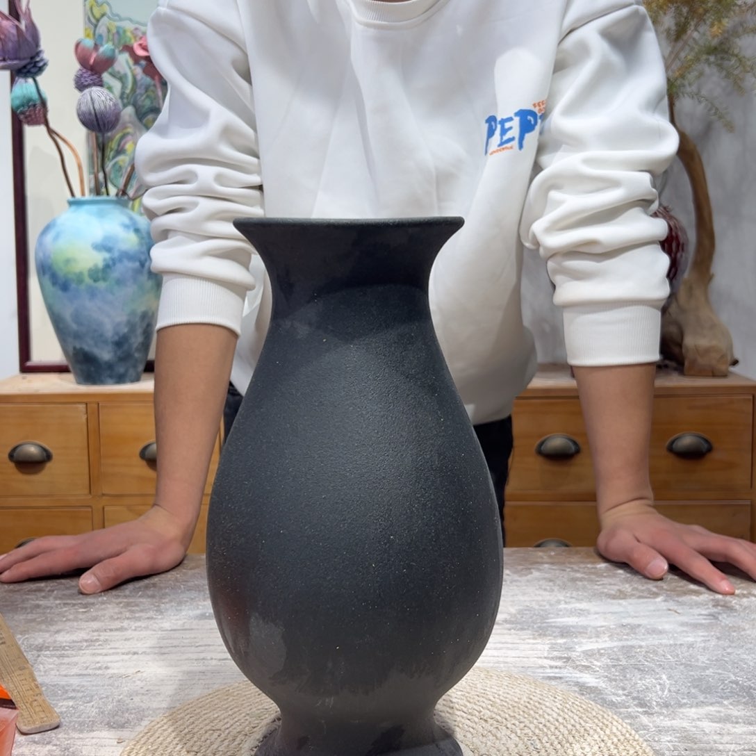 摆件陶瓷花瓶高30口6