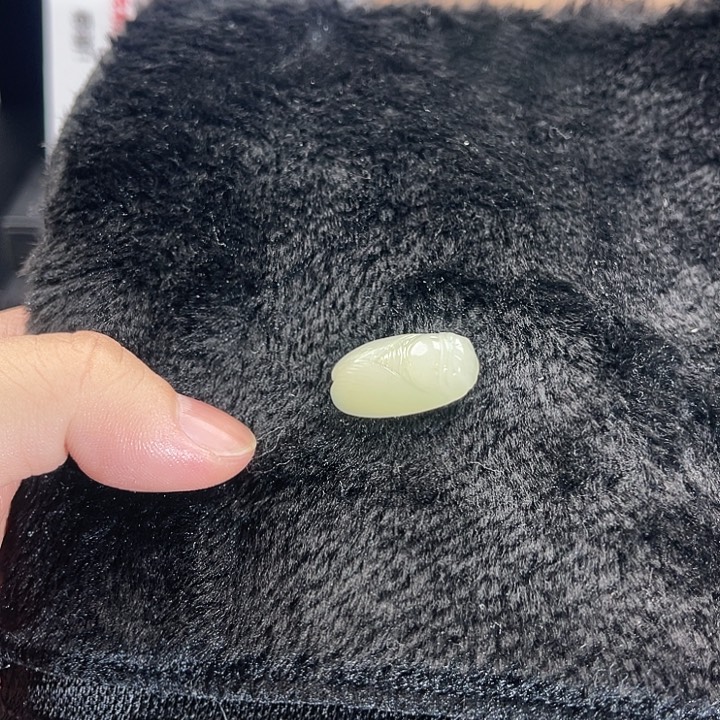 和田玉未镶嵌吊坠(不含链)