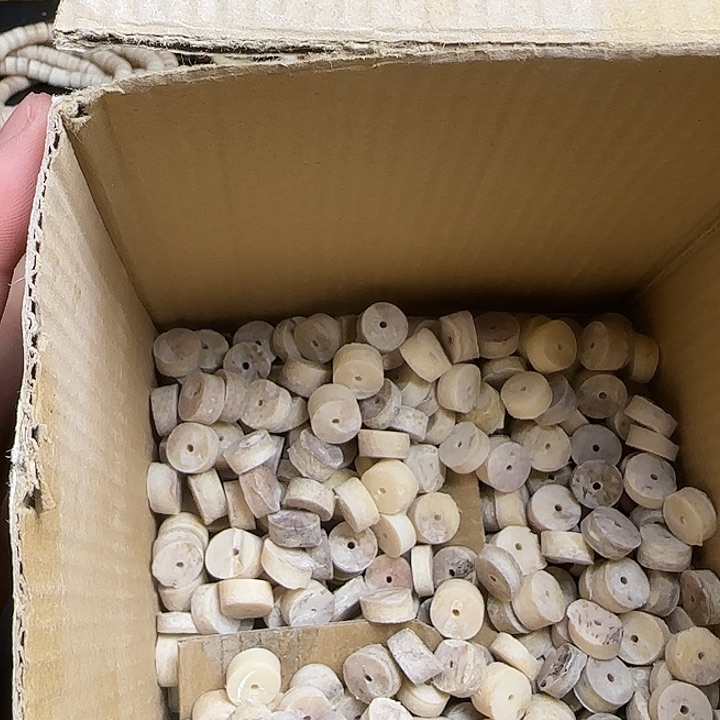 多****养殖鹿头骨随形嘎一串散珠