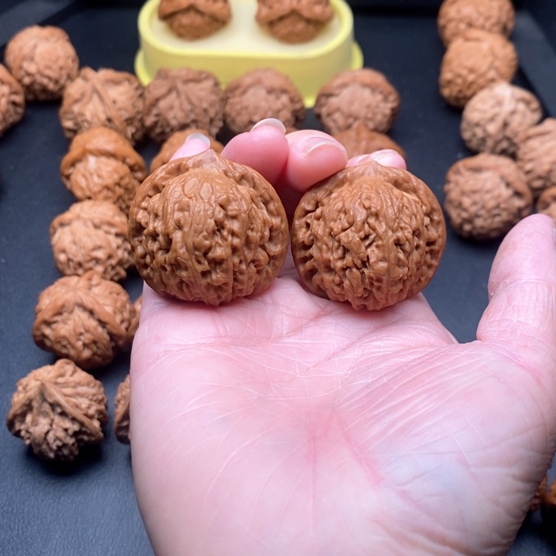 手串/手链橄榄核黑金刚36