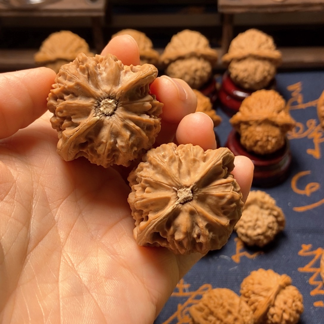 文玩核桃把件深*宫灯尺寸41.5