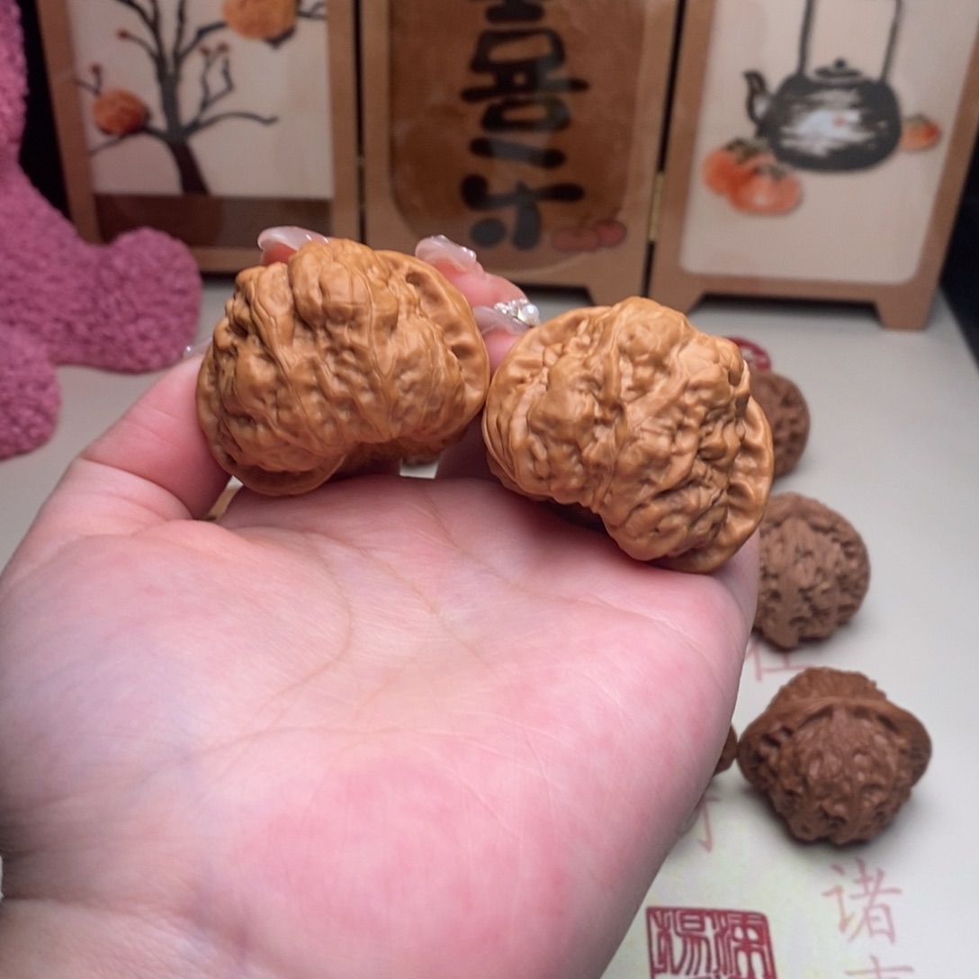 桃核把件45尺蛤蟆头