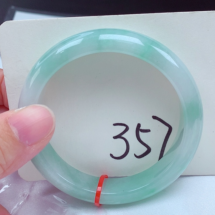 翡翠未镶嵌手镯翡翠