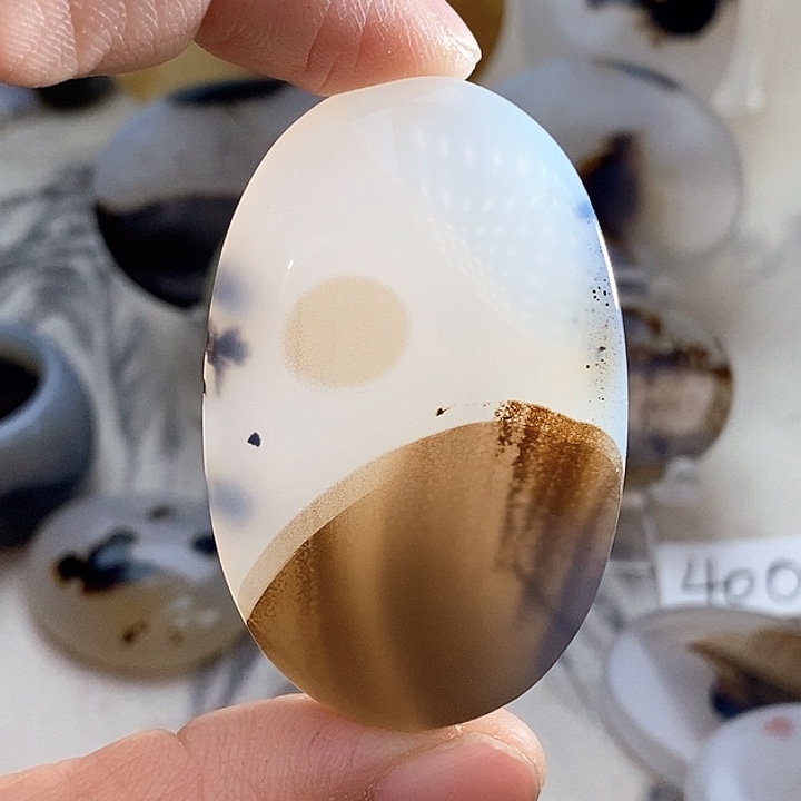 玛瑙/玉髓颈饰未镶嵌