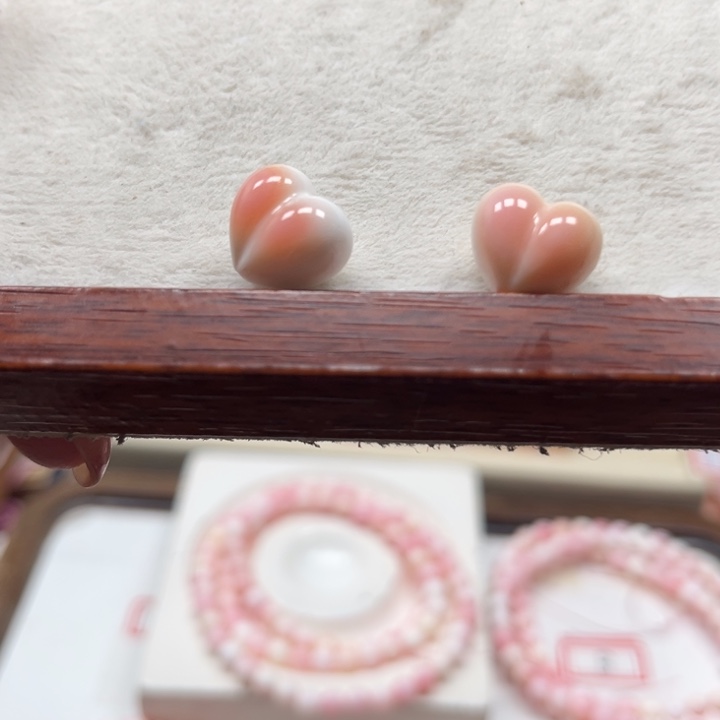 云****贝壳手串/手链粉贝屁桃小雕