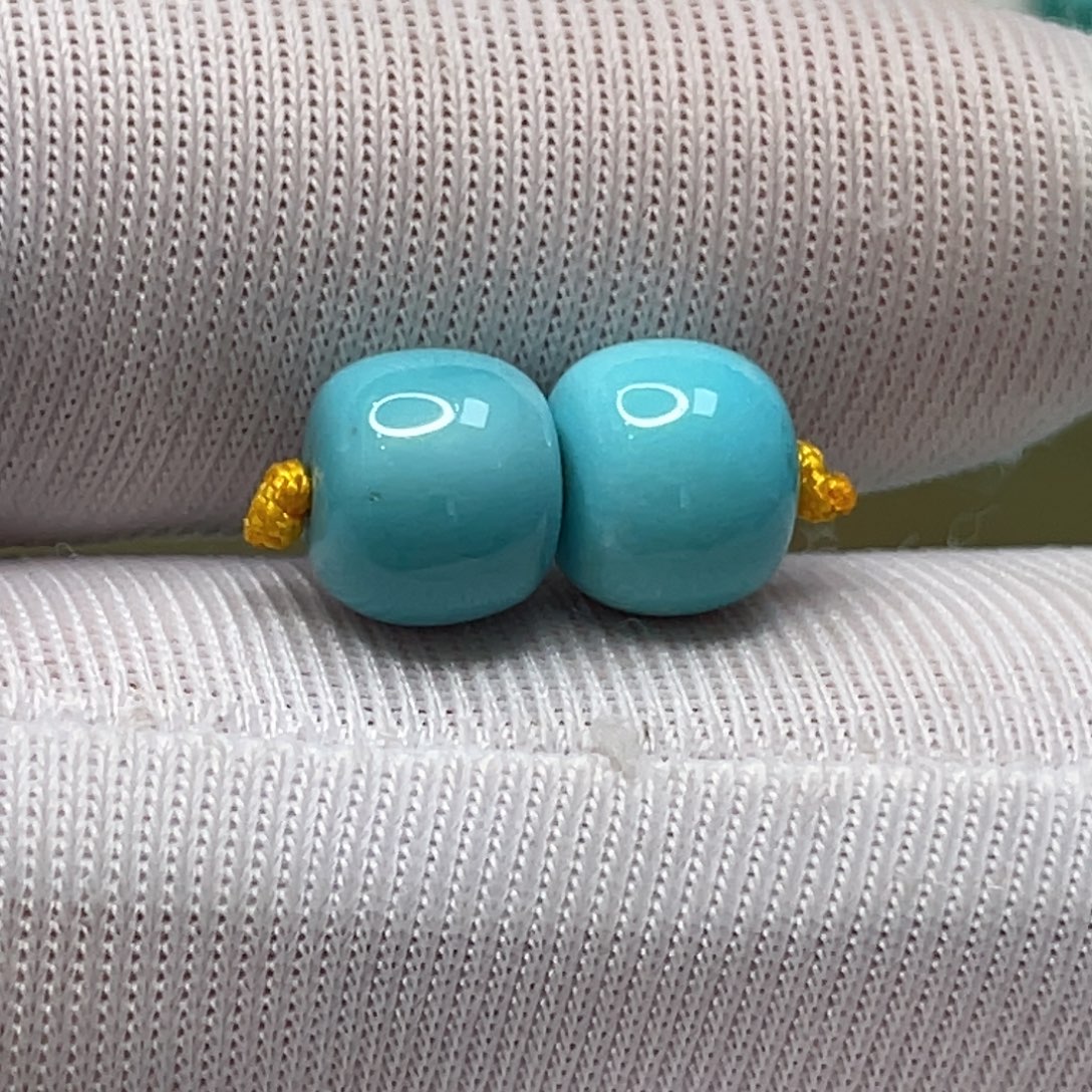 绿松石未镶嵌颈饰