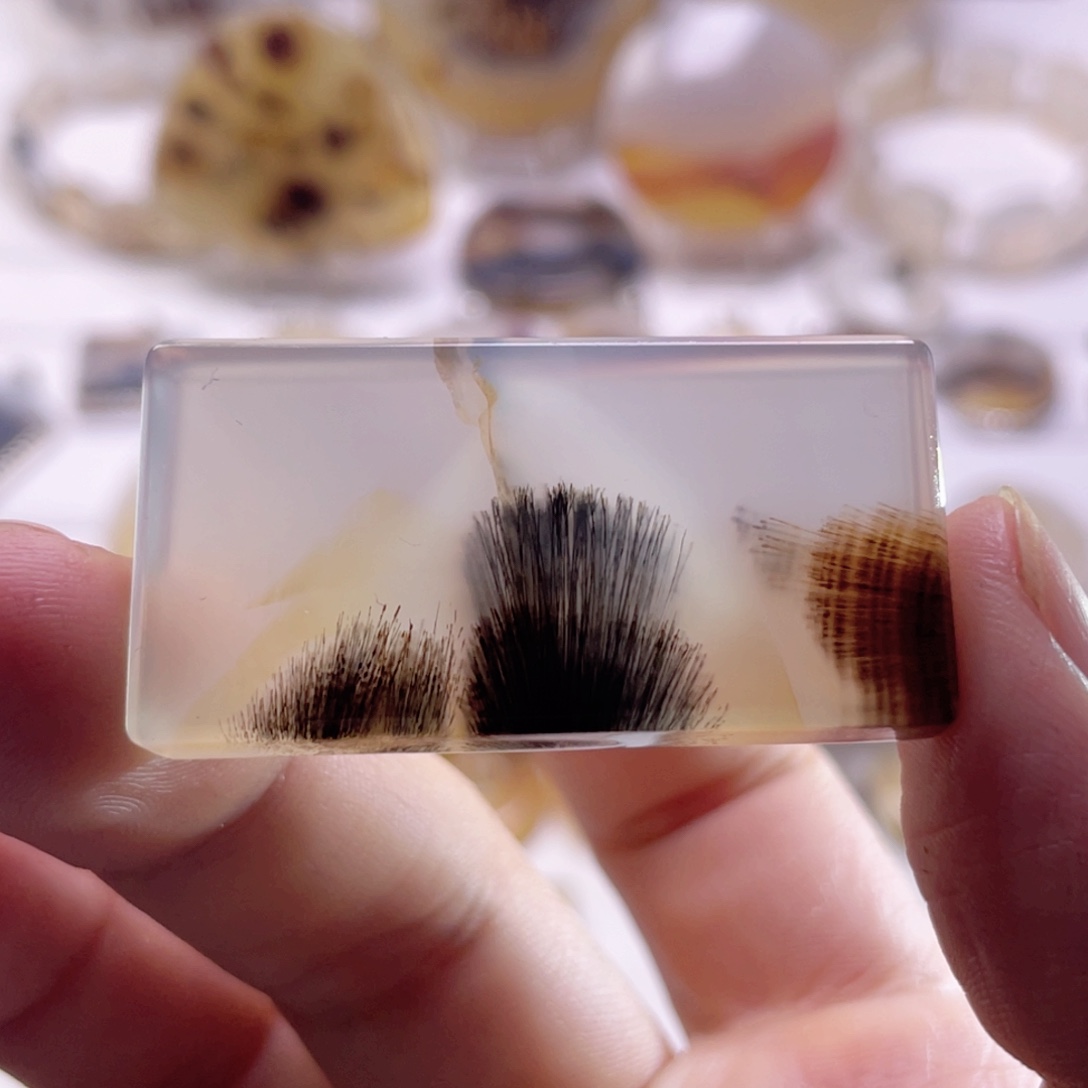 玛瑙/玉髓未镶嵌珠宝奇石