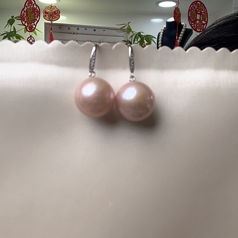 淡水珍珠耳饰未镶嵌
