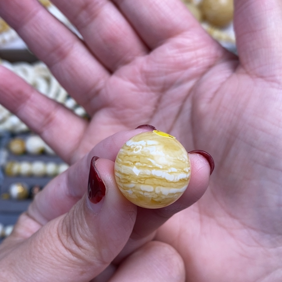 琥珀裸石未镶嵌虎皮千层雪圆珠18.9