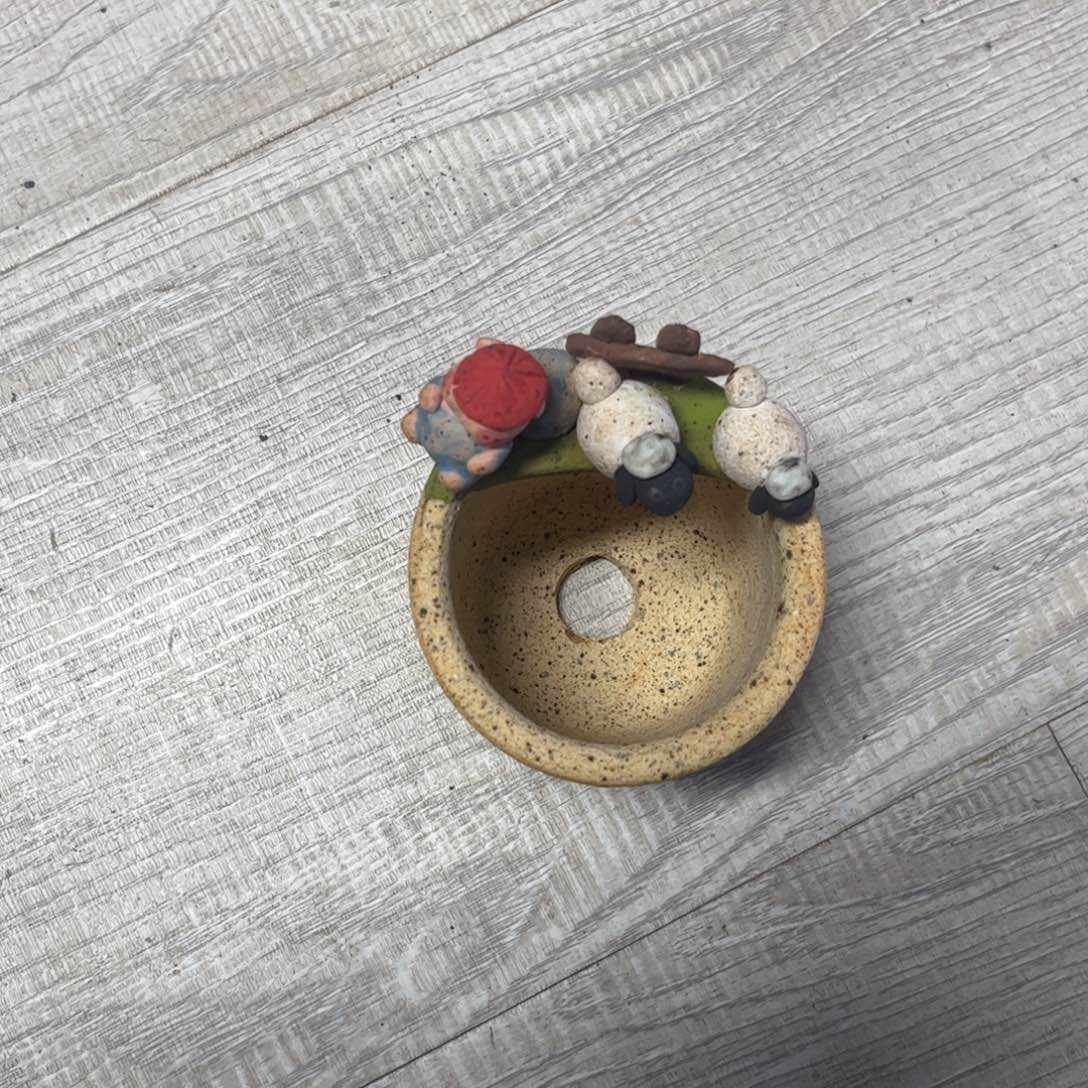小***咚泥塑古镇炻陶花盆