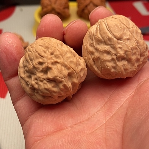 农***家文玩核桃把件金蝉