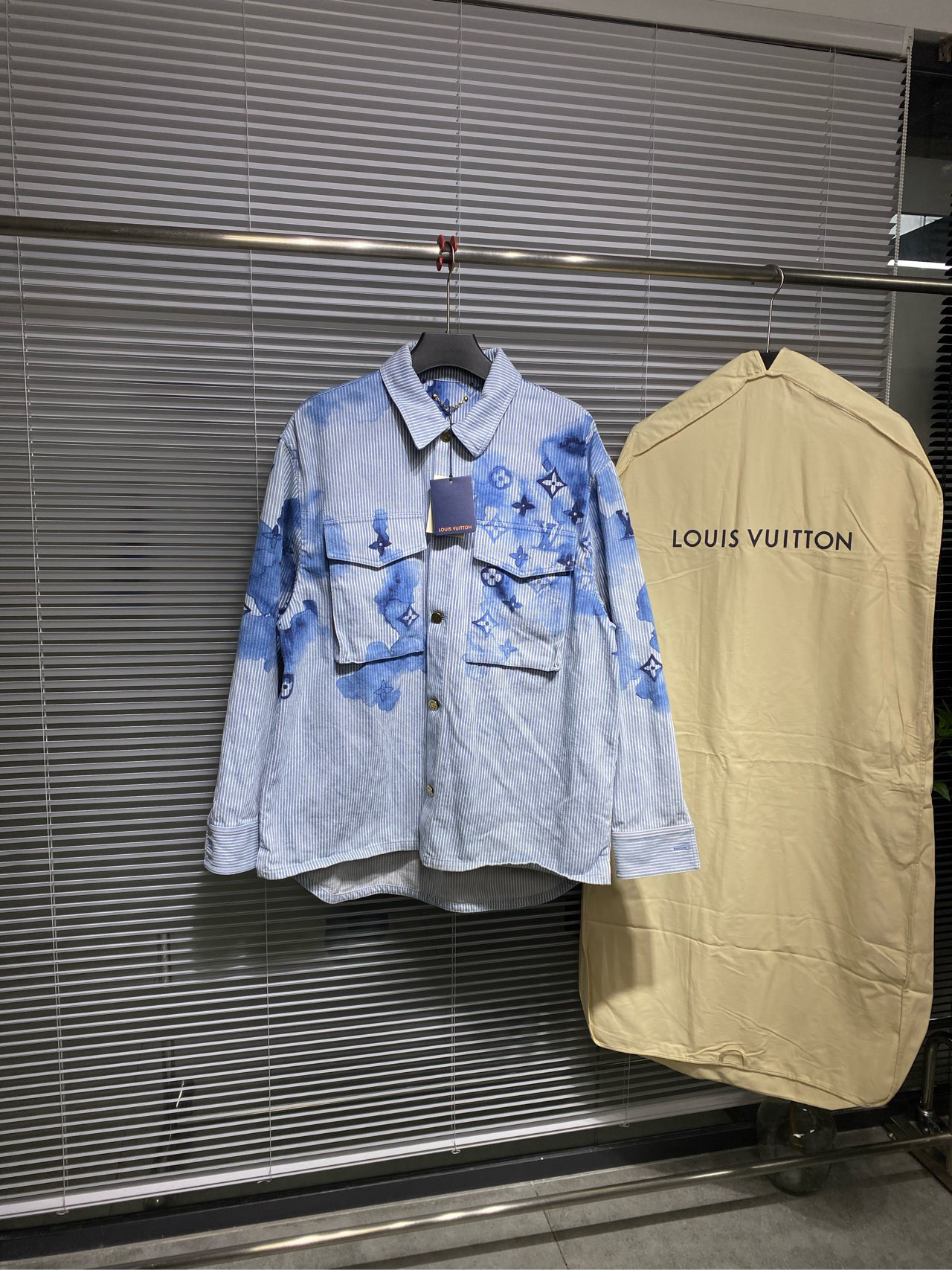99新 LouisVuitton/路易威登 牛仔衬衫夹克 水墨老花/XXL/ko1551