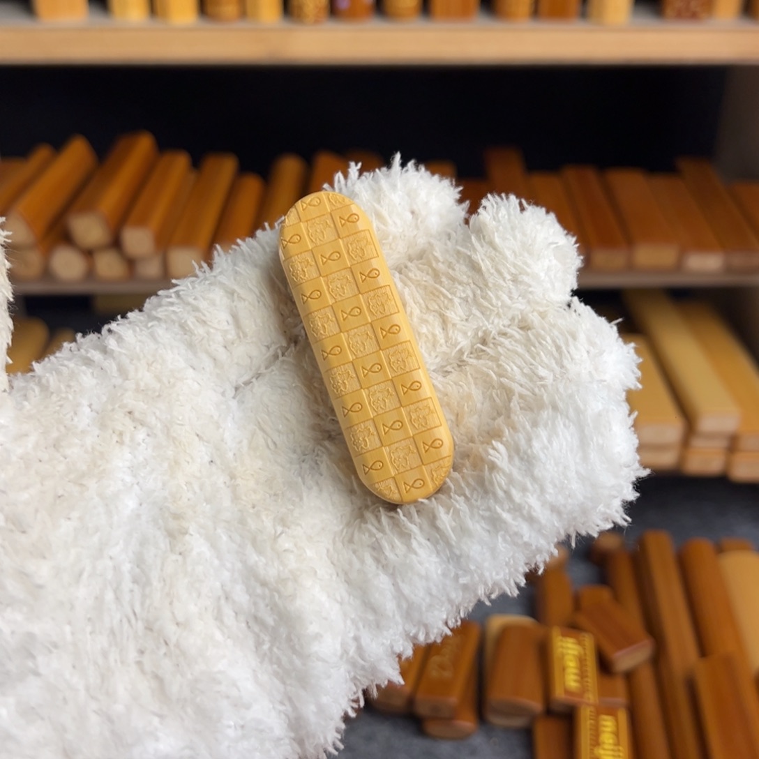 m***o黄皮鱼厚皮满密可爱