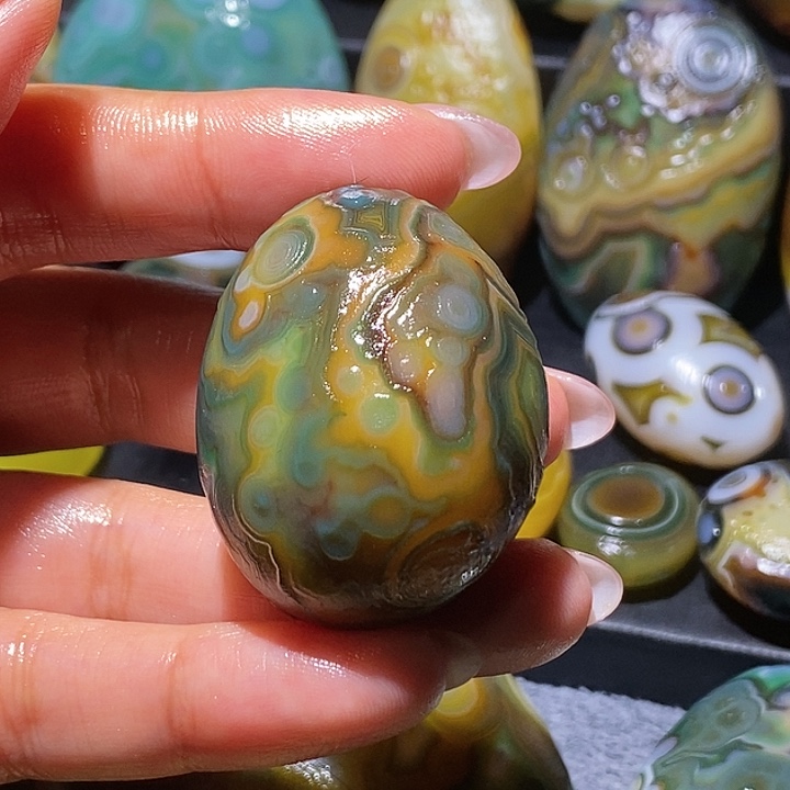 玛瑙/玉髓未镶嵌珠宝奇石18