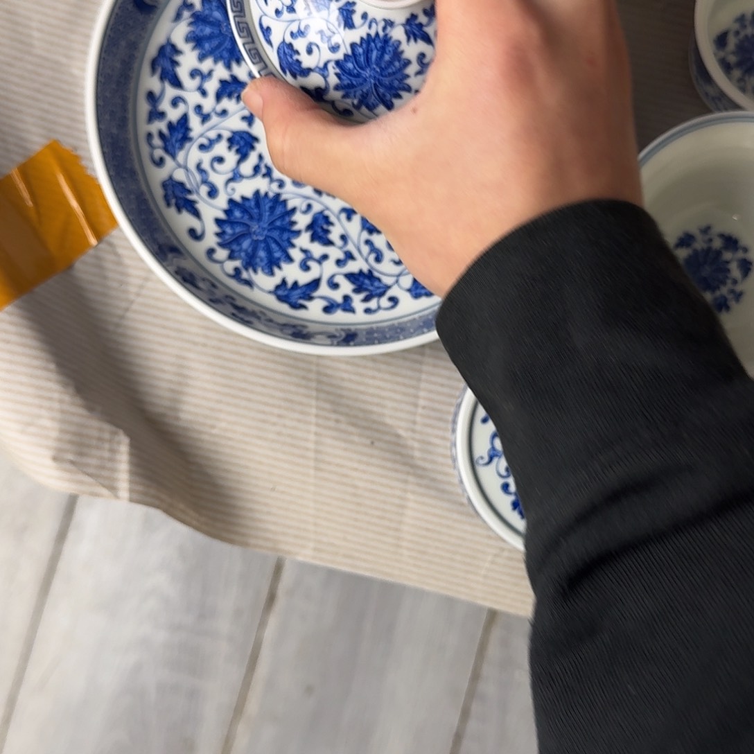 缠枝莲五斤套的的的