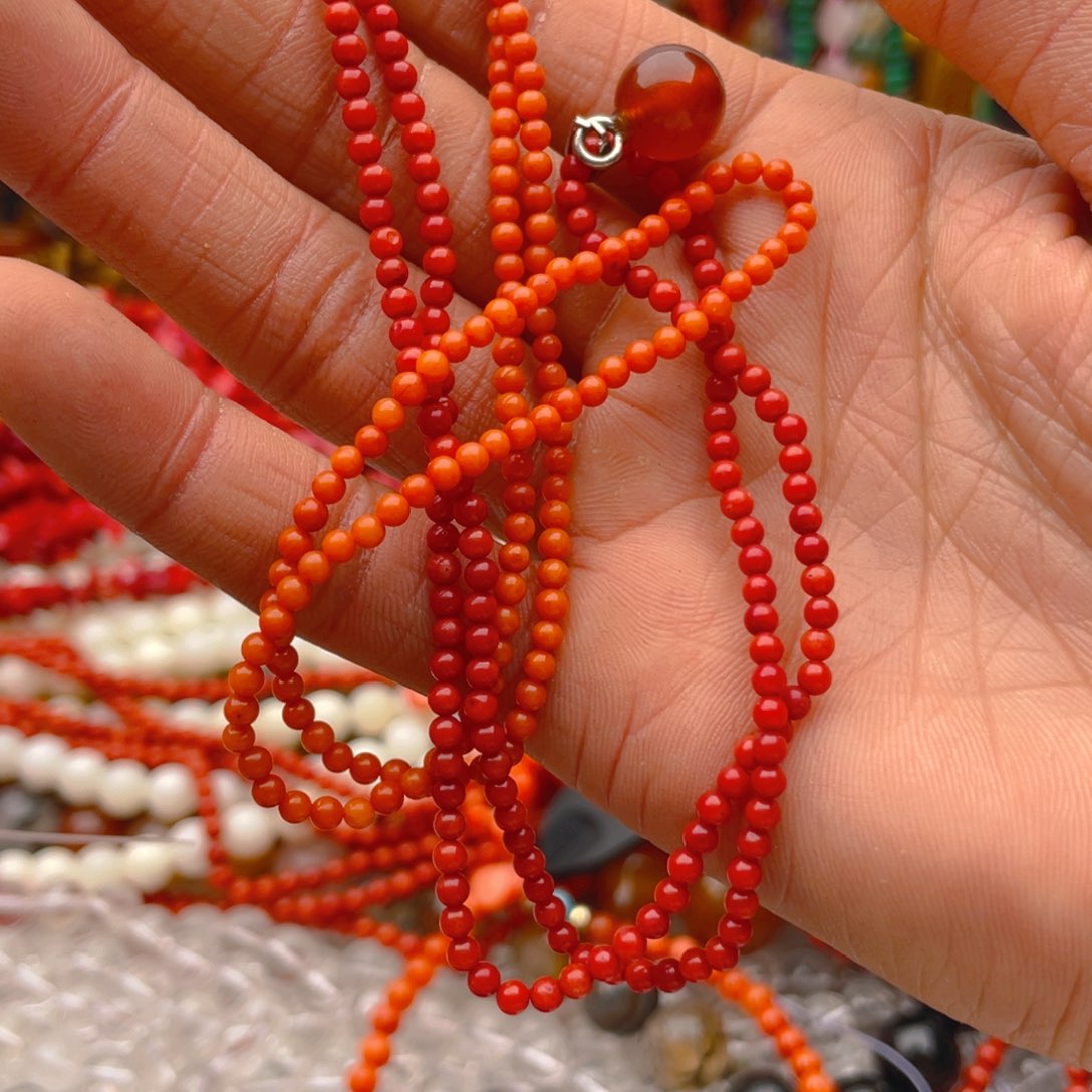 玛瑙/玉髓珠宝半成品未镶嵌三姑娘1条项链