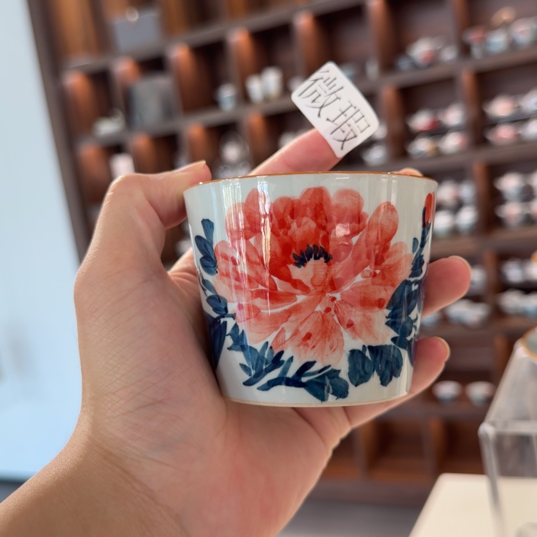 釉下手绘茶具微瑕