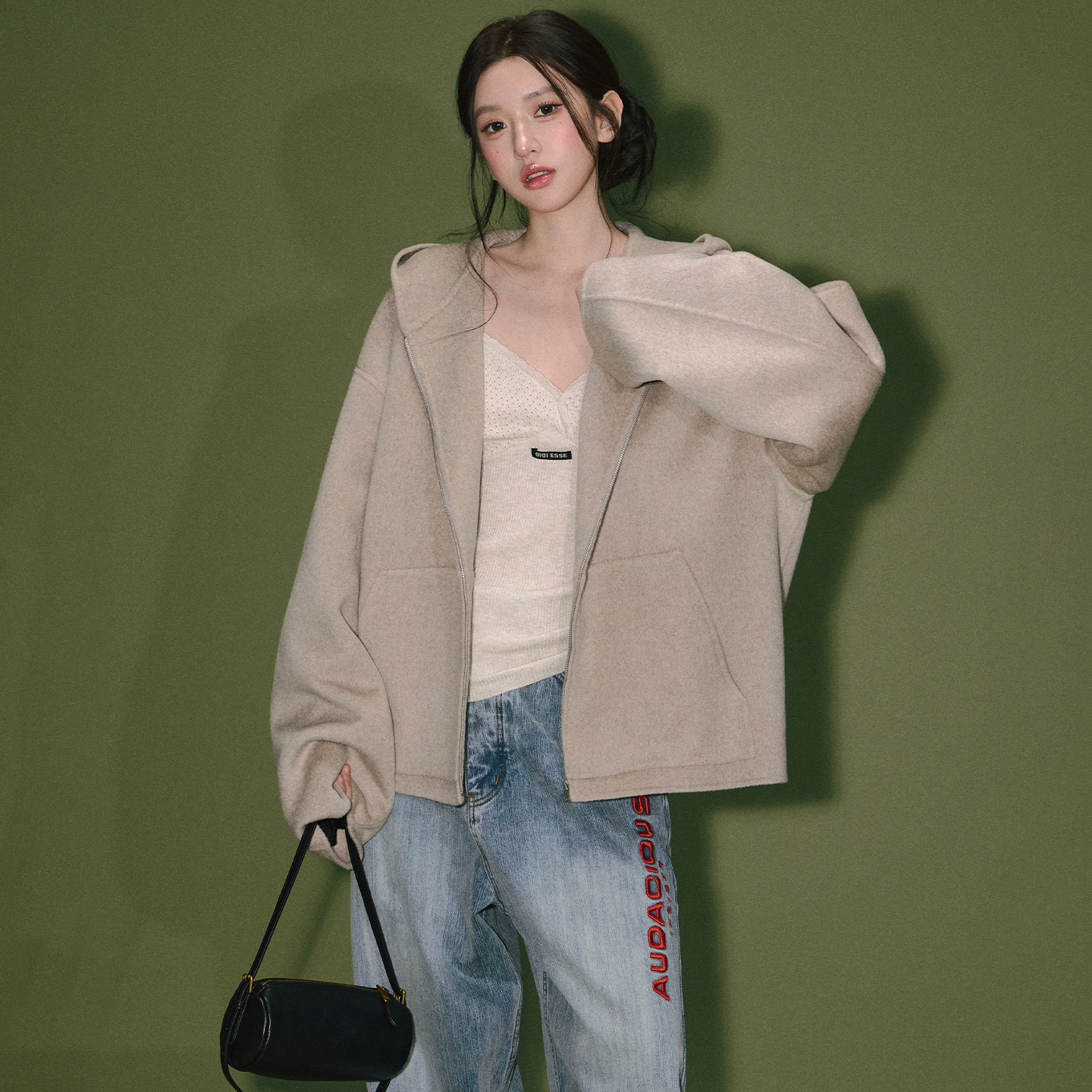 OIOI ESSE｜宽松简约拉链连帽卫衣女秋冬双面呢外套