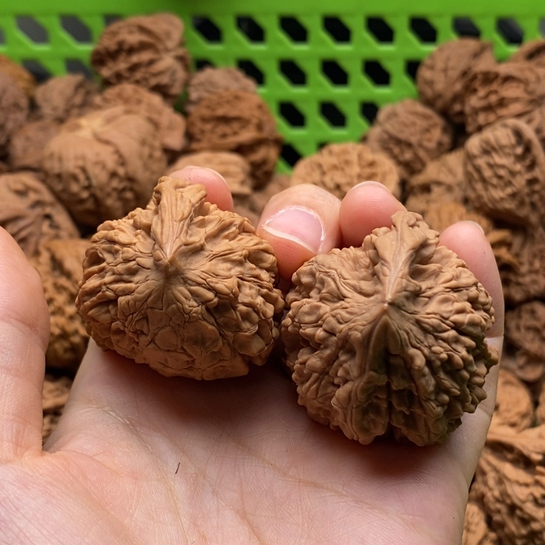 ****人核桃定制商品不退不换