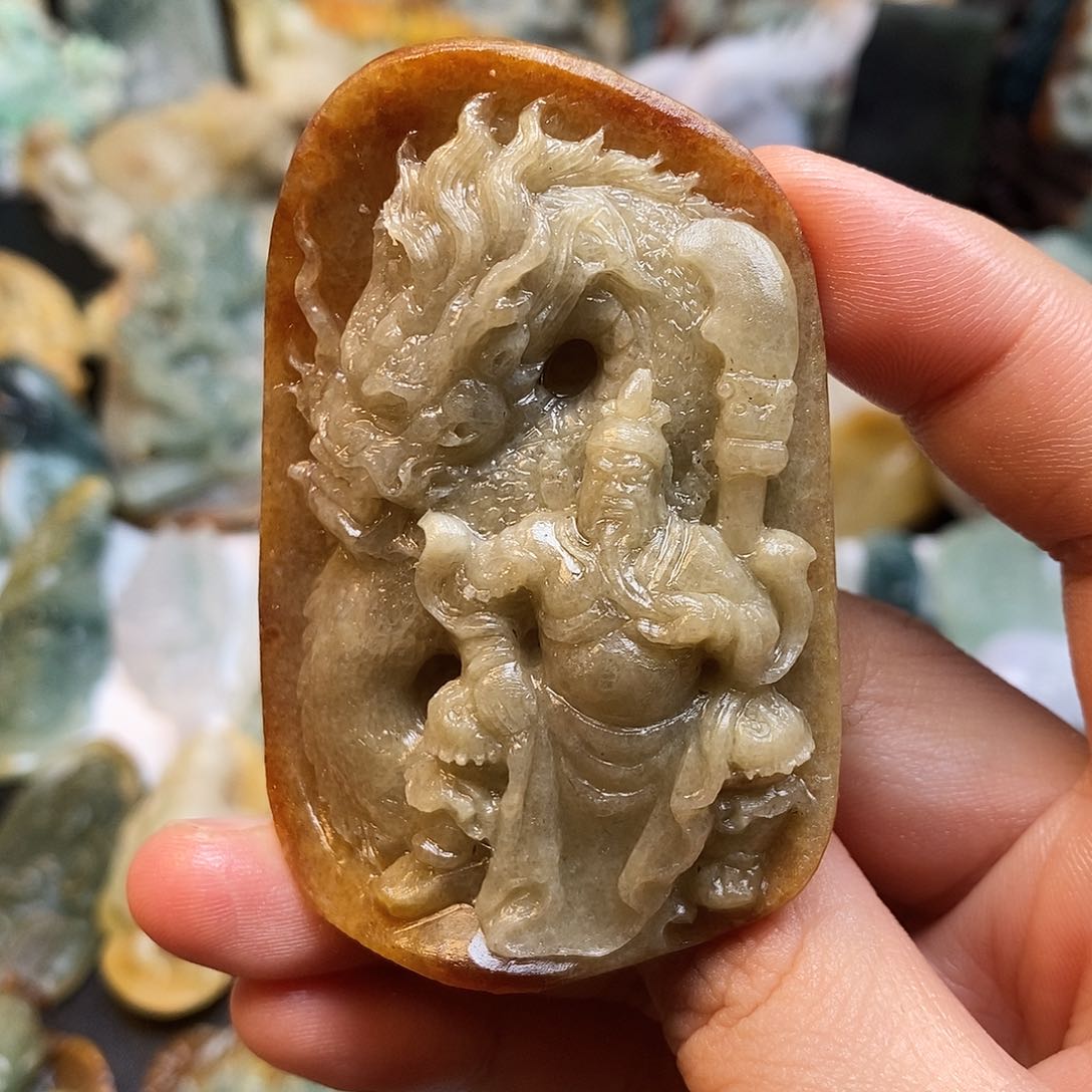 定制翡翠未镶嵌特色14