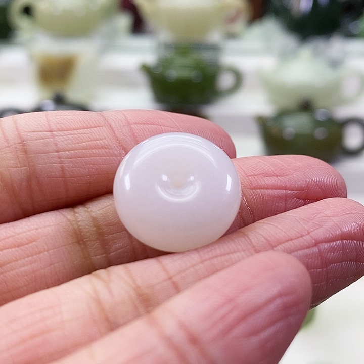 未镶嵌和田玉挂件