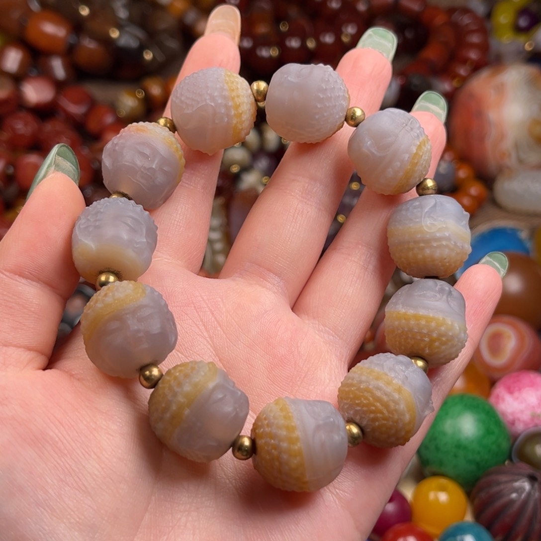 玛瑙/玉髓颈饰未镶嵌