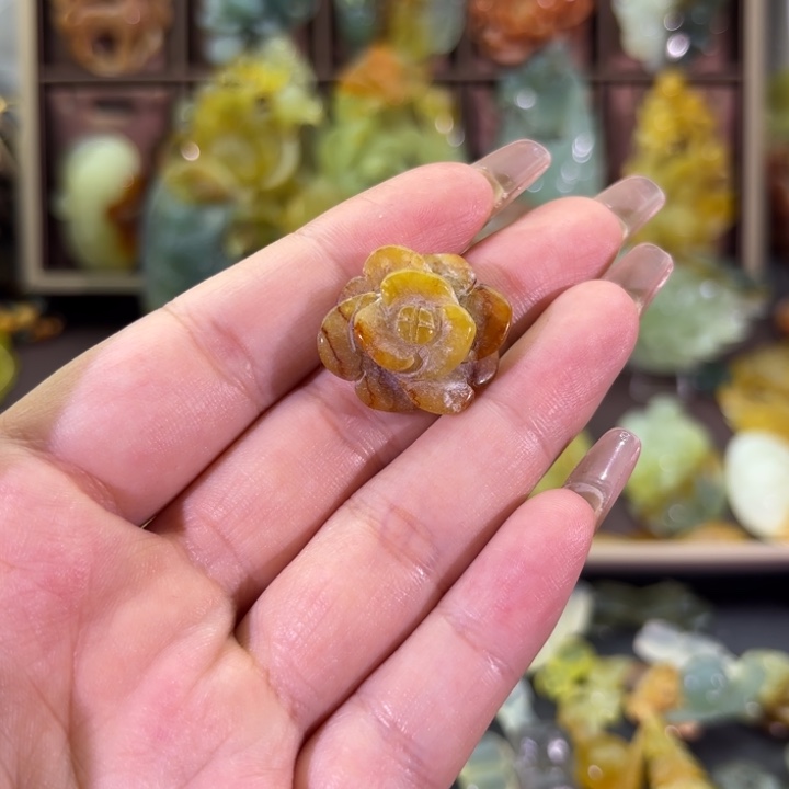 未镶嵌蛇纹石玉颈饰g**k