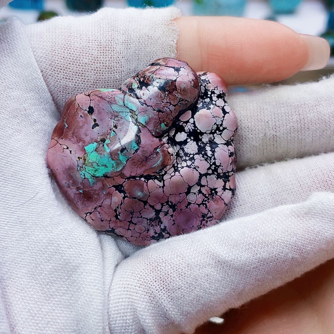 绿松石未镶嵌饰品