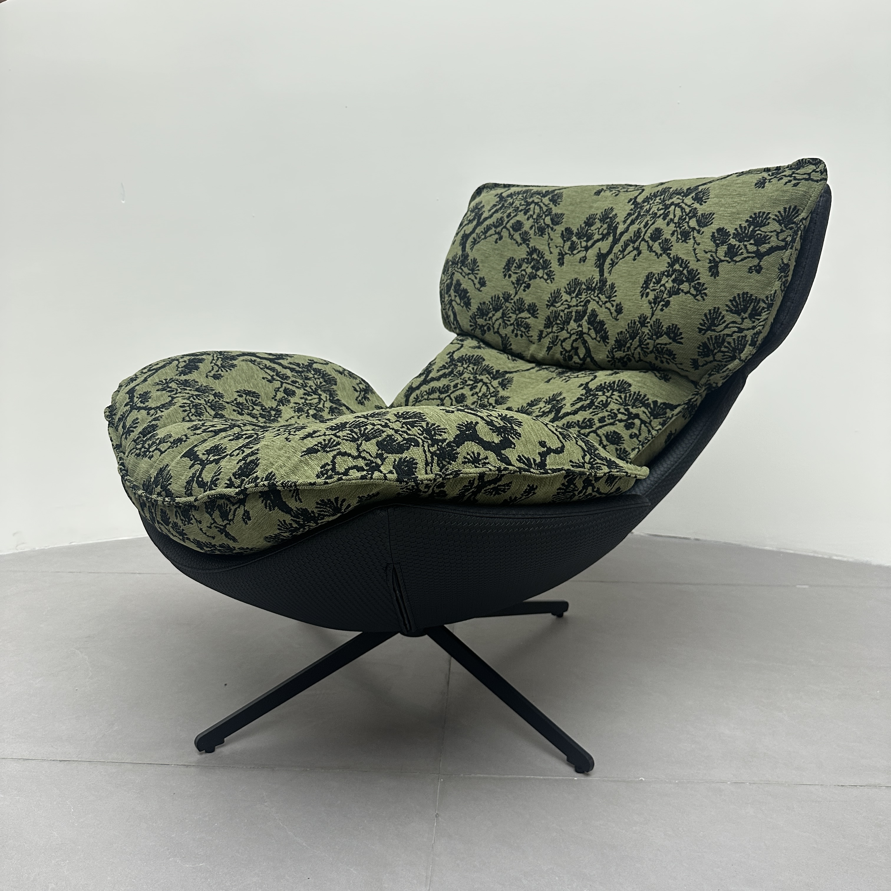 意式极简轻奢单人家用懒人躺椅旋转个性客厅阳台休闲椅简约现代