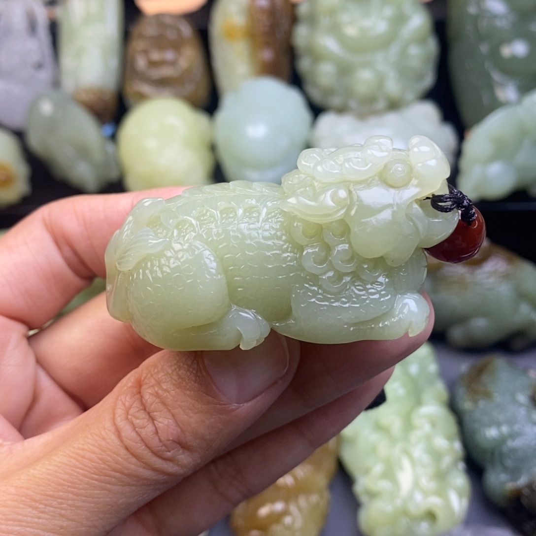 和田玉把件未镶嵌