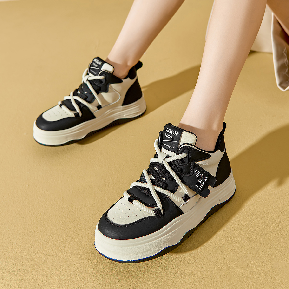 卓家2025耐磨休闲风冬季ins韩版高帮鞋透气时尚交叉绑带系带6195