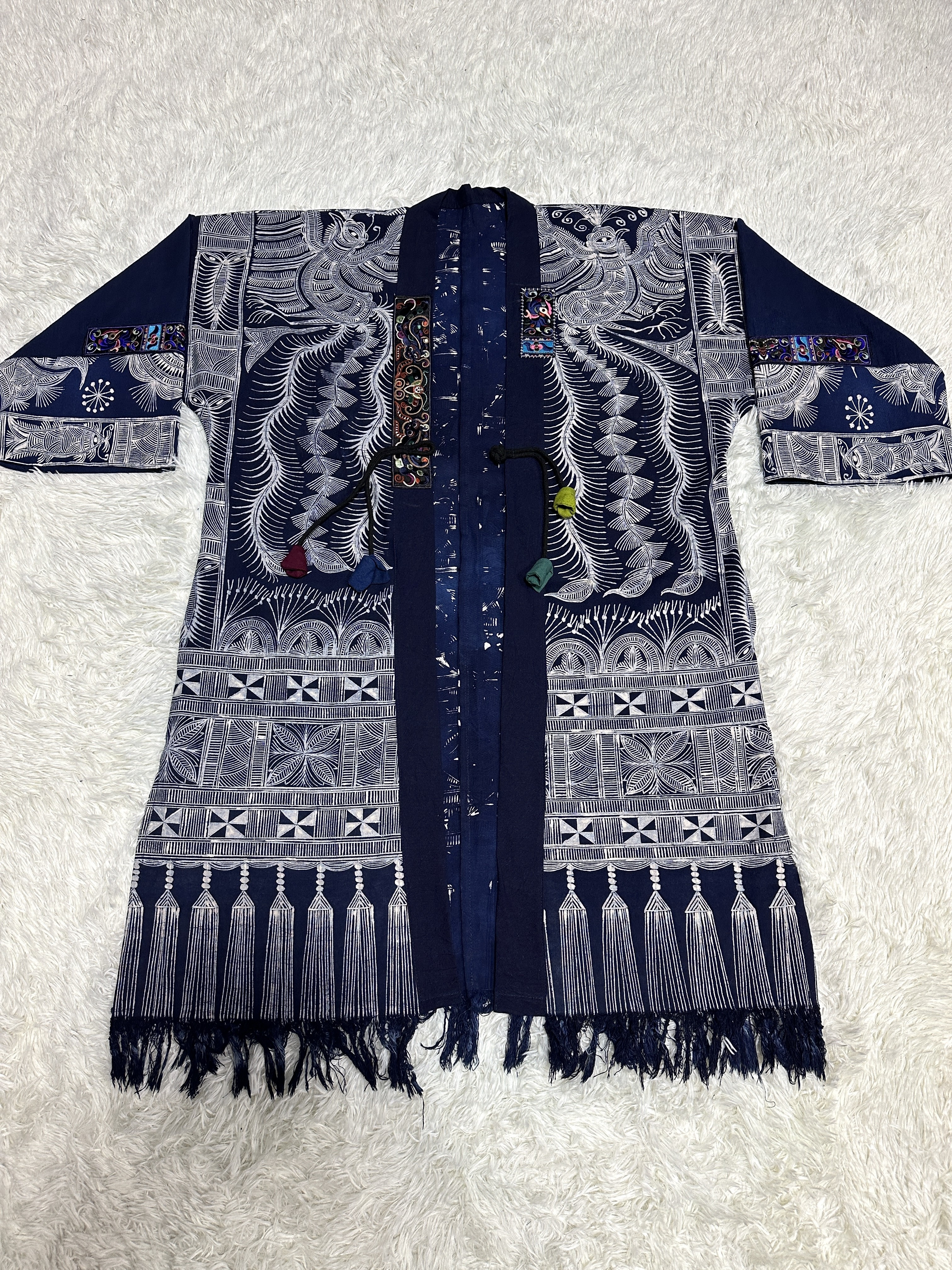 贵州村超非遗蜡染纯手工拼接刺绣大衣