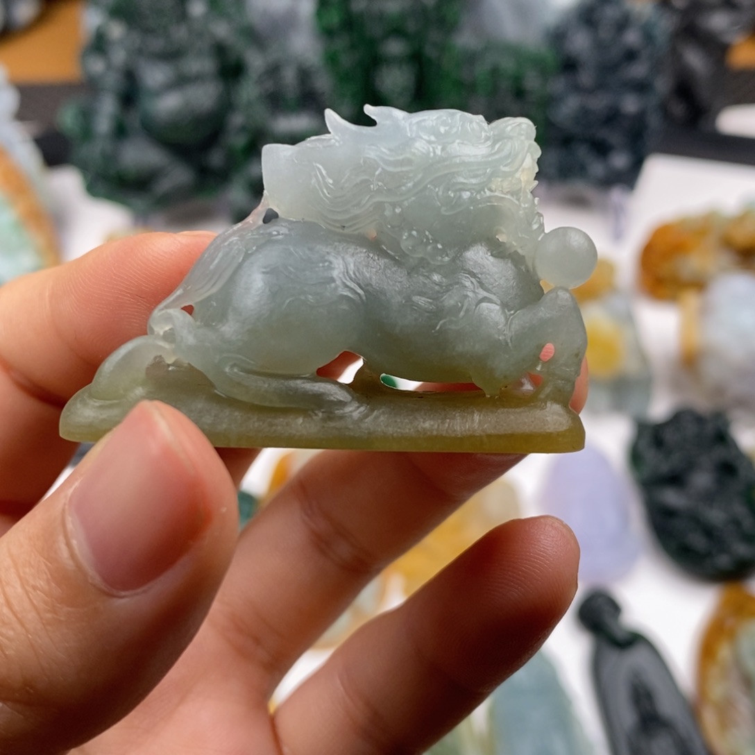 定制翡翠未镶嵌翡翠