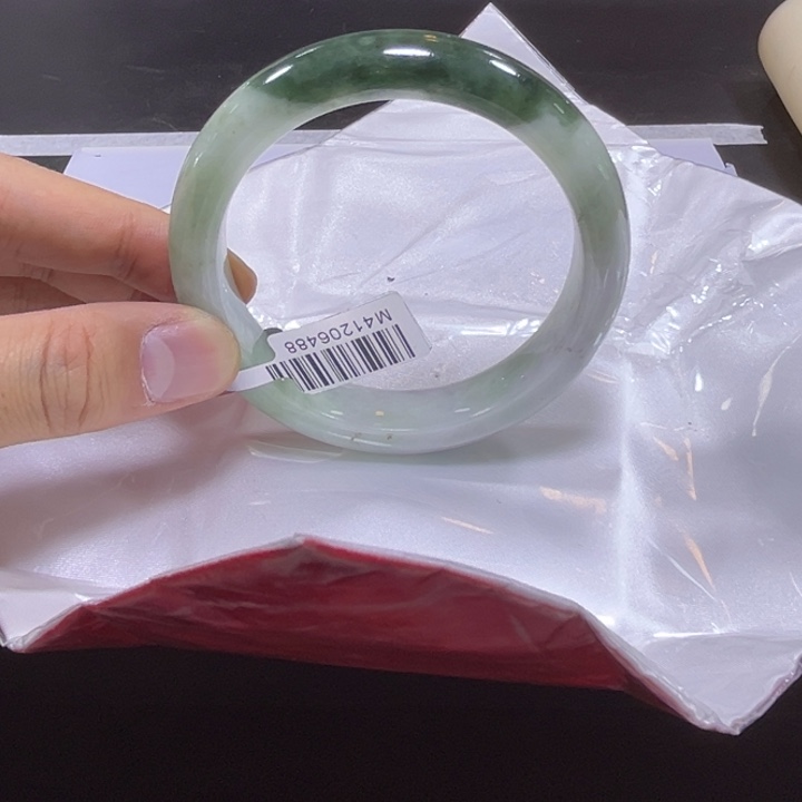 翡翠手镯未镶嵌天然翡翠手镯a货多样性发货