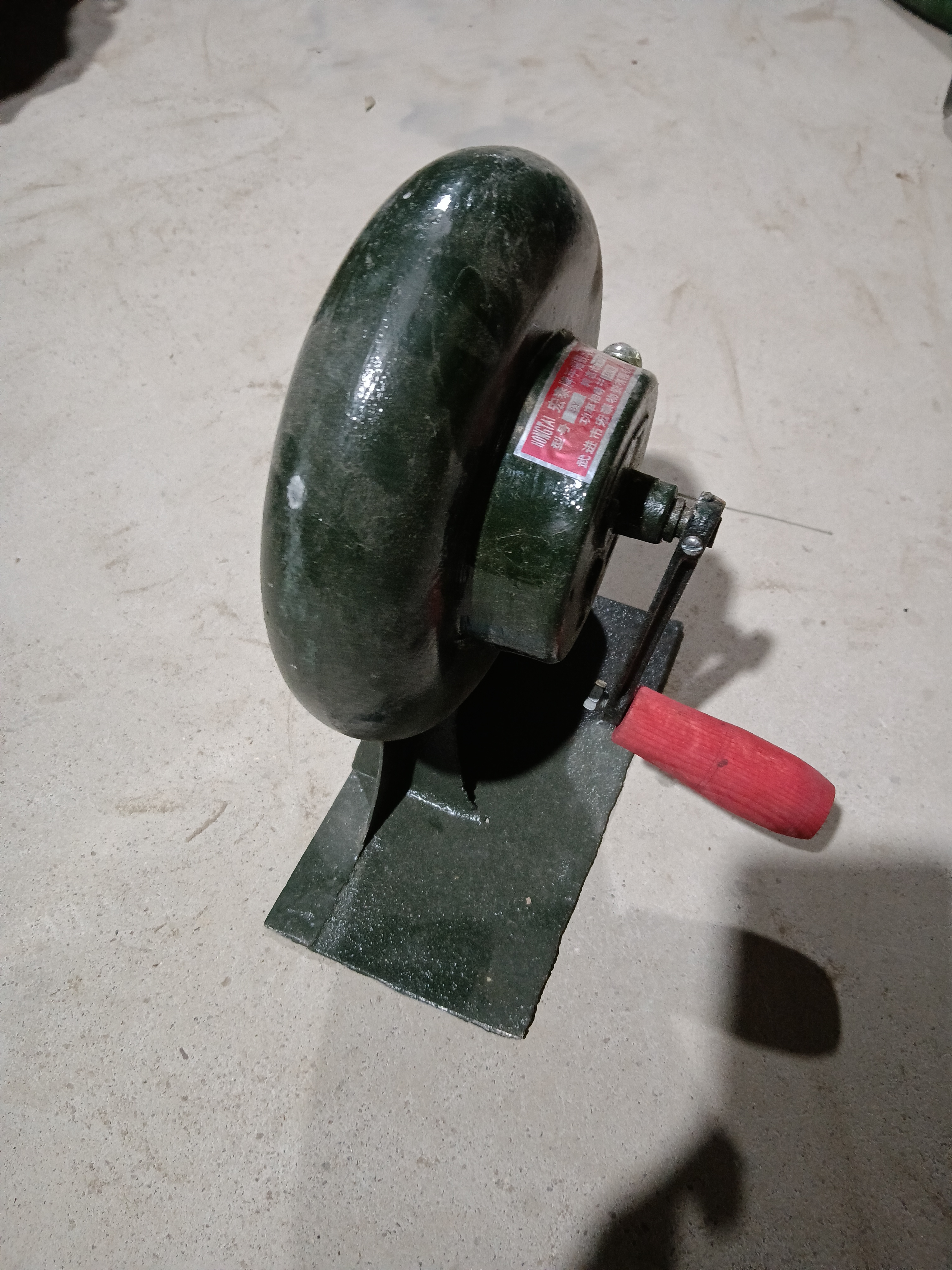 小型手瑶鼓风机适合户外使用