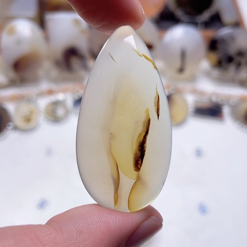 【闪购商品】玛瑙/玉髓颈饰未镶嵌