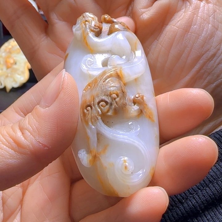 和田玉颈饰未镶嵌6****9