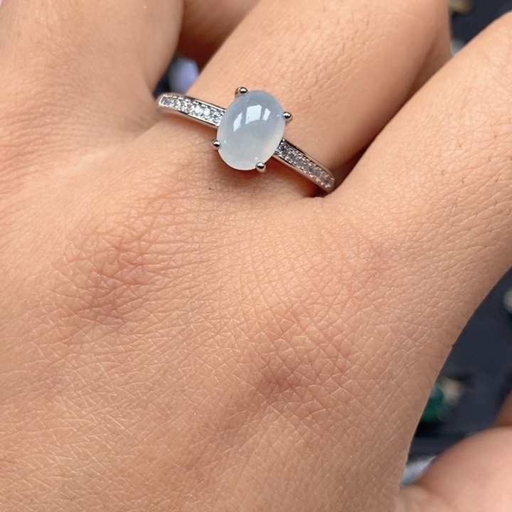 翡翠未镶嵌戒指戒指