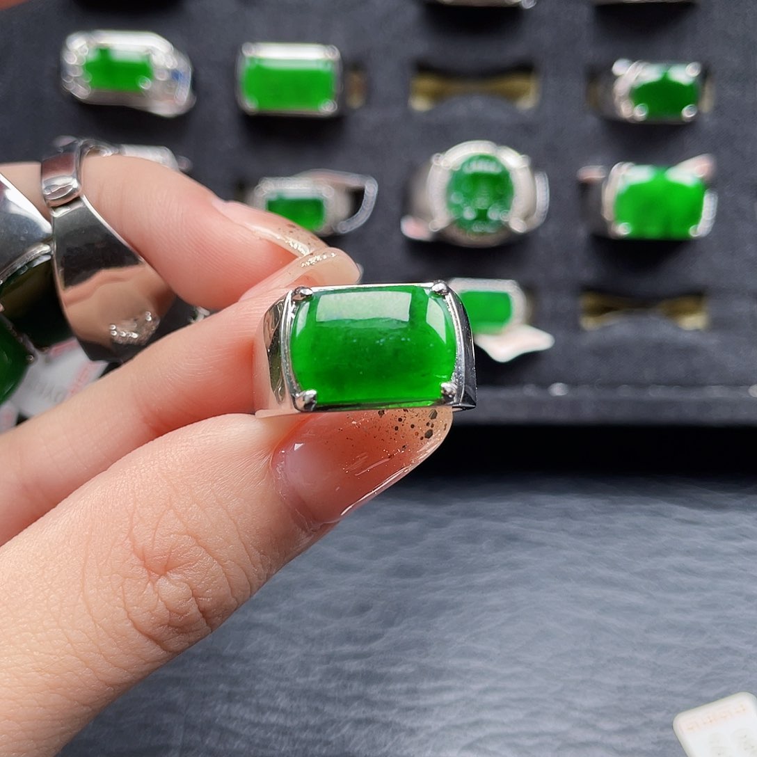 翡翠戒指银S925镶嵌子*Z天然A货翡翠