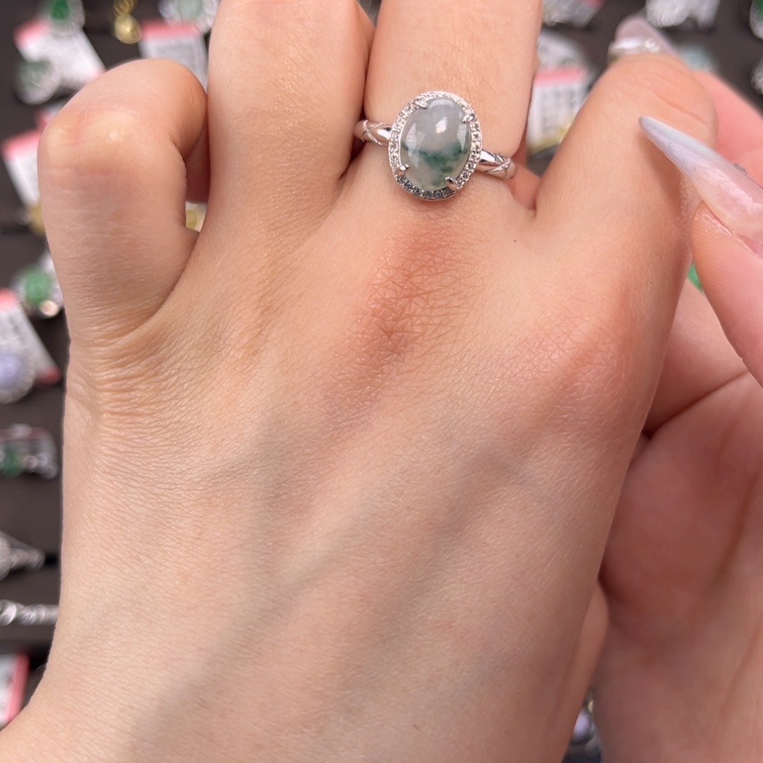 翡翠戒指银S925镶嵌699899