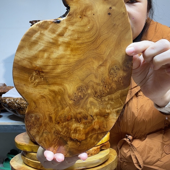 铠***阳香杉干泡干泡干泡