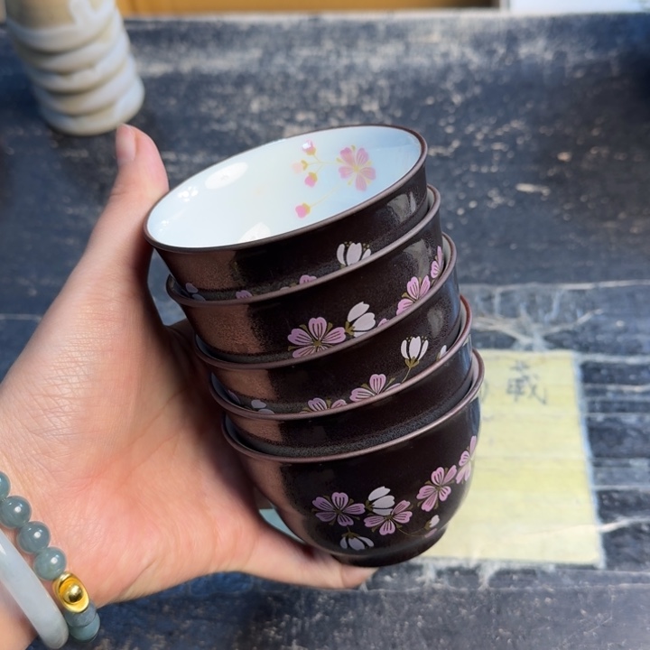 瓷片哈哈哈哈哈哈哈