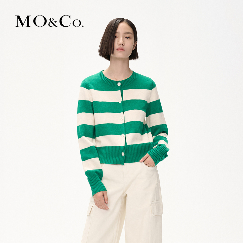 【赵老板专属】MOCO冬短款条纹针织衫开衫MBC4CAR007
