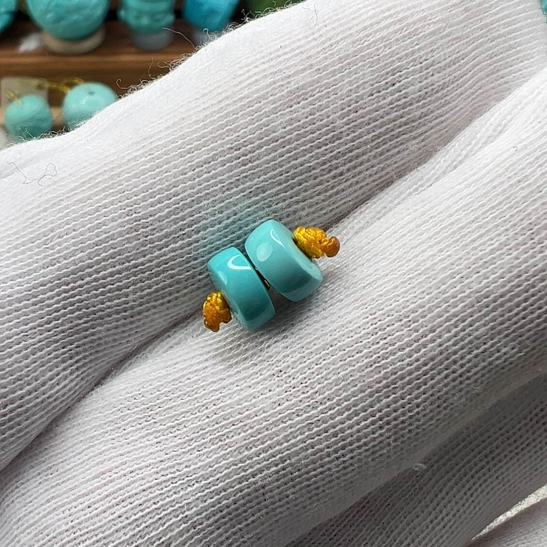 绿松石配饰未镶嵌