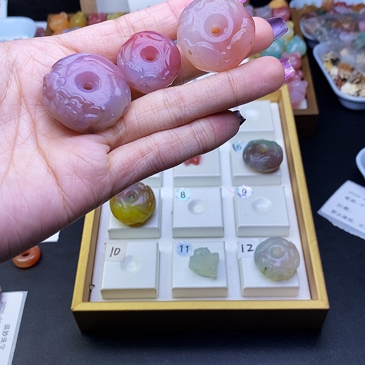 A***g玛瑙/玉髓合金车挂