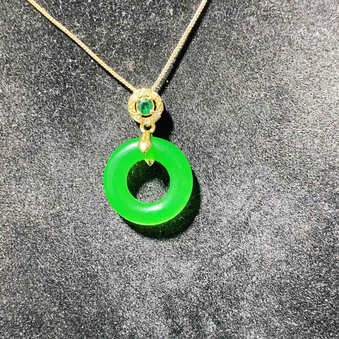 翡翠颈饰14K金镶嵌吊坠