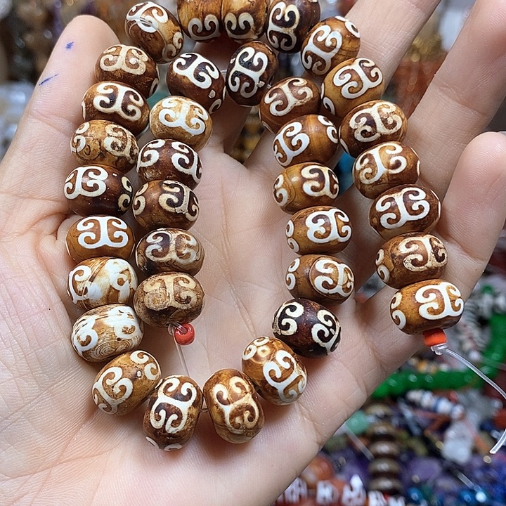 玛瑙/玉髓未镶嵌珠宝半成品玛瑙天珠卡14mm
