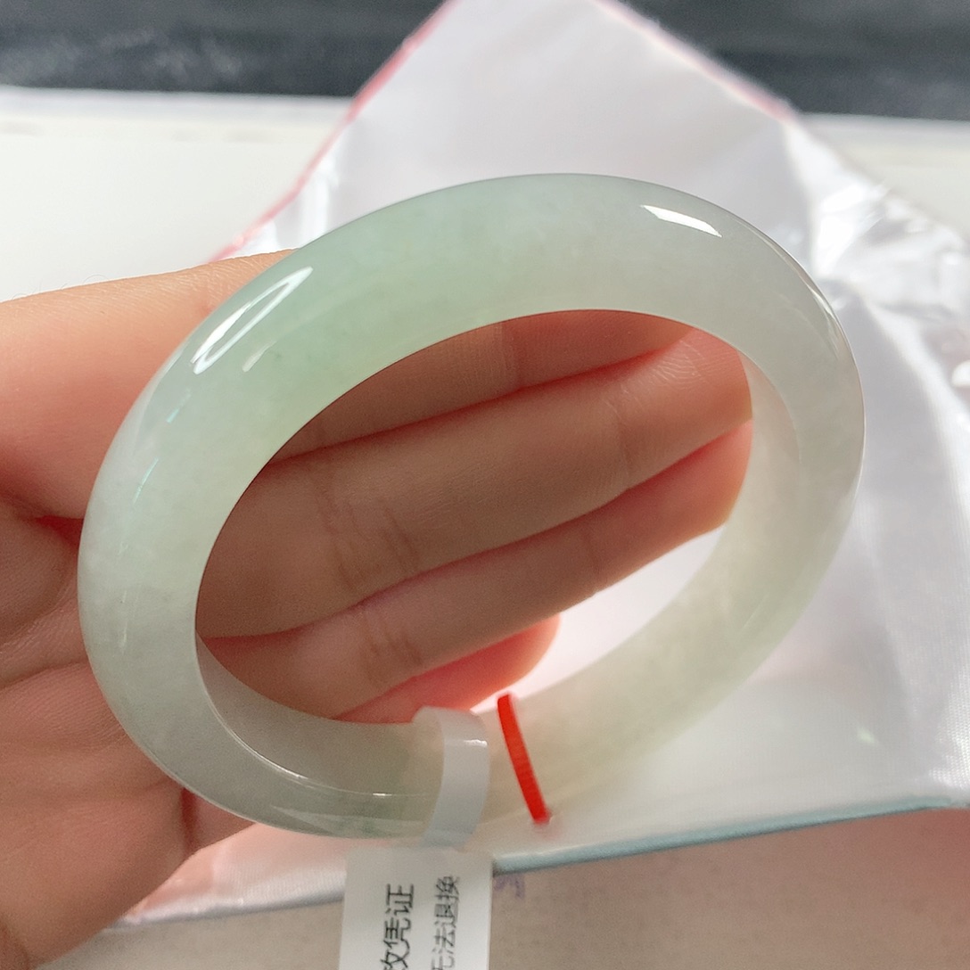 翡翠手镯未镶嵌 正圈⑨⑨