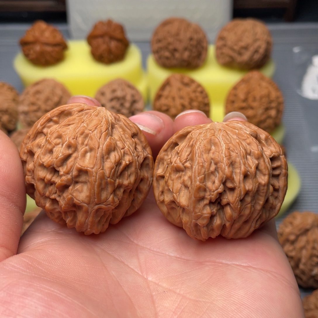 爱***子把件文玩核桃磨盘42编号245