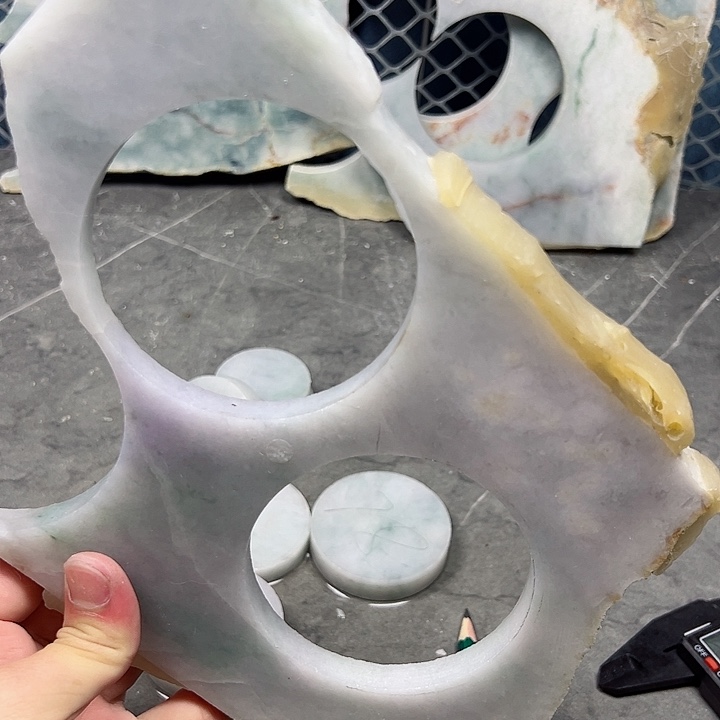 哦***喂翡翠未镶嵌颈饰纯天然缅甸翡翠